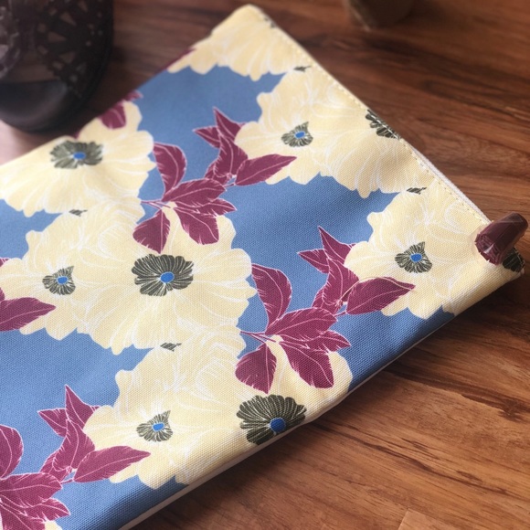 SOLD - Picture 3 of 4